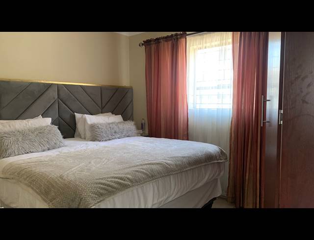 3 BEDROOM HOUSE FOR SALE IN KOSMOSDAL
